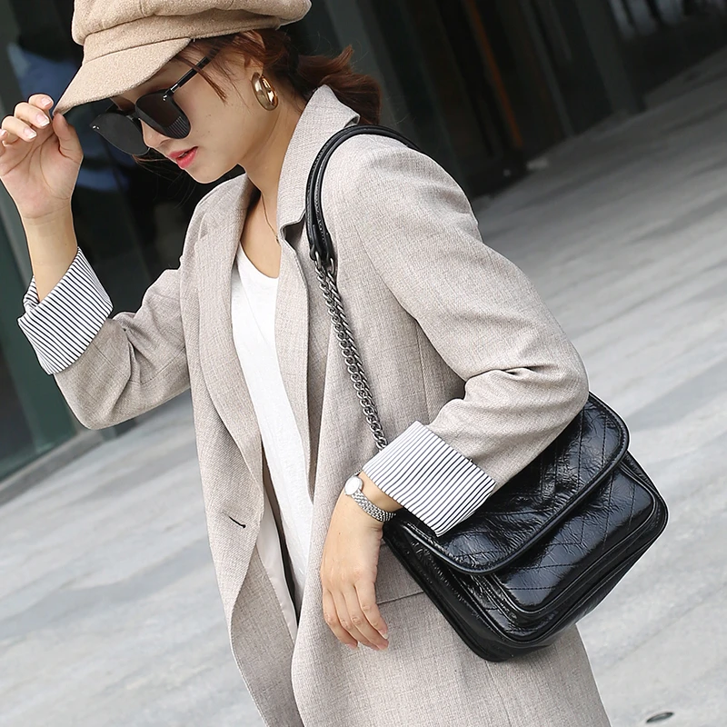 新款包包女杨树林邮差包时尚百搭女士简约休闲单肩肩包复古斜挎包