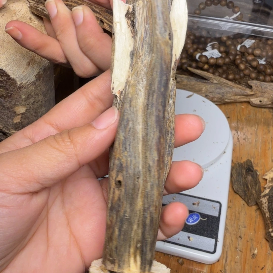 沉香块料沉香块料