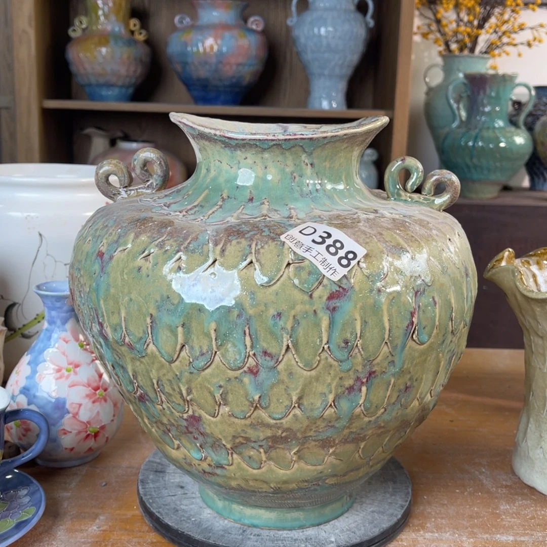 摆件陶瓷花瓶高28口径8.5盘泥瑕疵