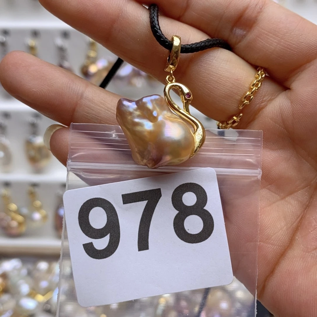 淡水珍珠颈饰银S925镶嵌978