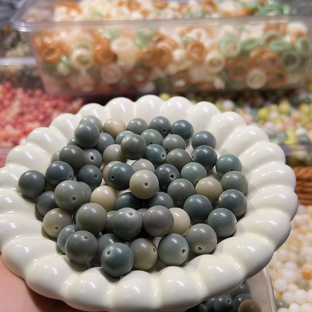 白玉菩提吊坠卡14阴皮绿圆108颗