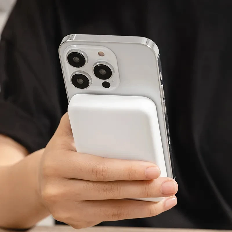 【线下苹果店品牌】10000毫安充电