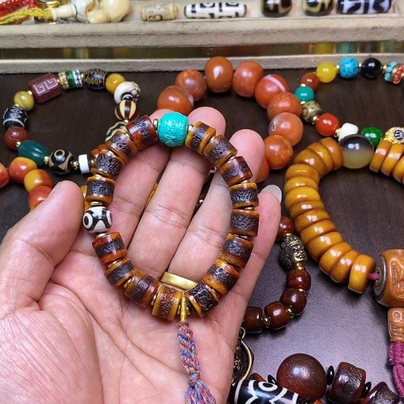 【闪购商品】玻璃颈饰我们要好好学习