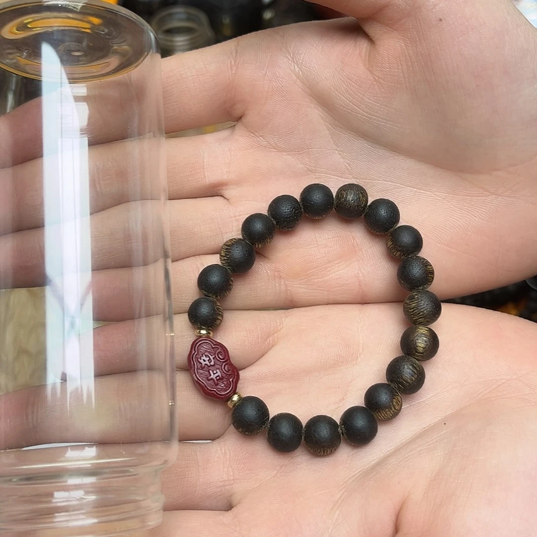 大叶紫檀（黑酸枝木类）