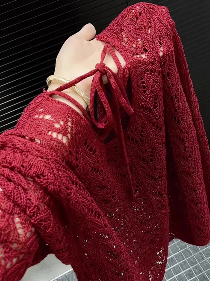 高级感独特别致红色镂空针织衫女夏季2025新款小个子圆领防晒长袖
