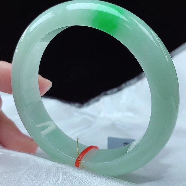 翡翠未镶嵌手镯性价比超高！53圈4788