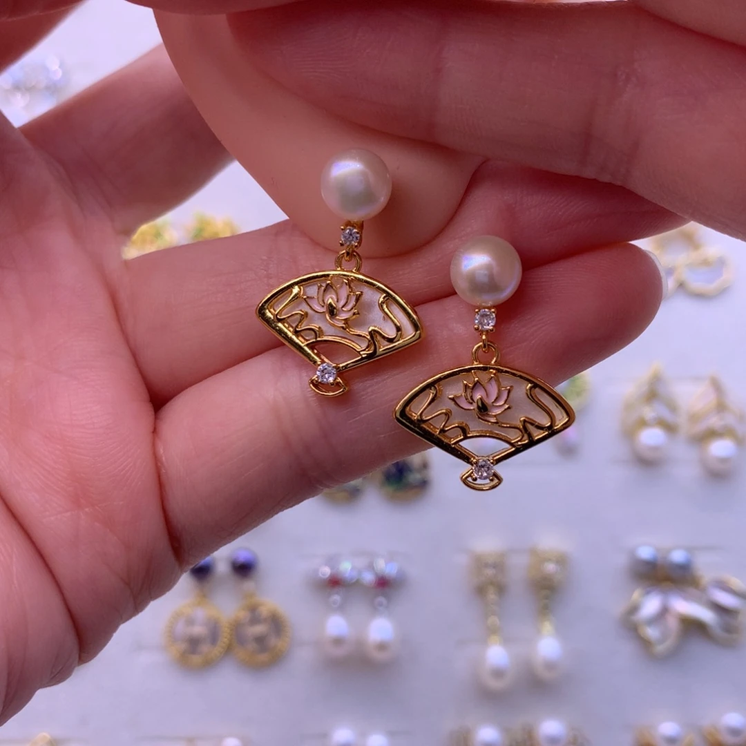 淡水珍珠耳饰合金