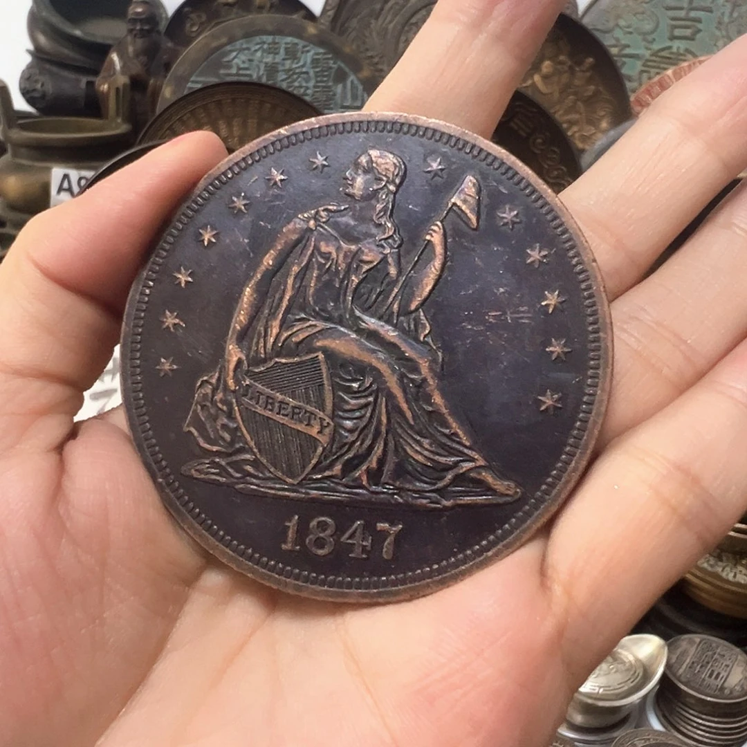 金属复古风格摆件