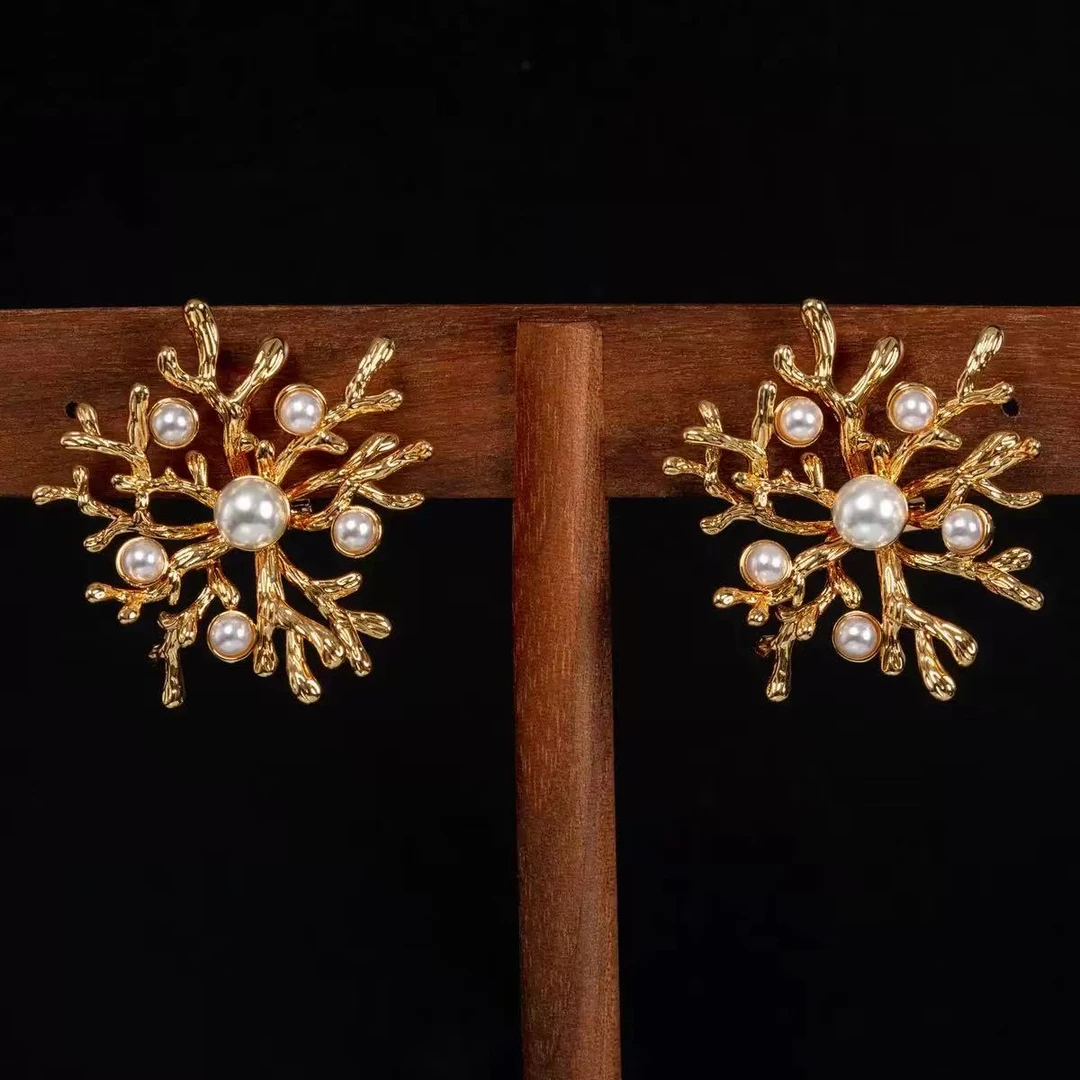 铜合金耳饰 简约时尚气质百搭金色雪花耳饰【集恩】