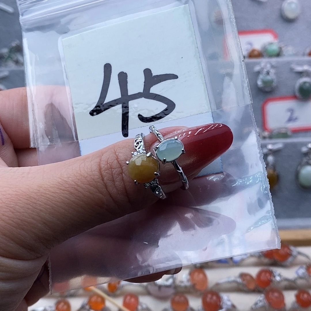 翡翠未镶嵌戒指缅甸