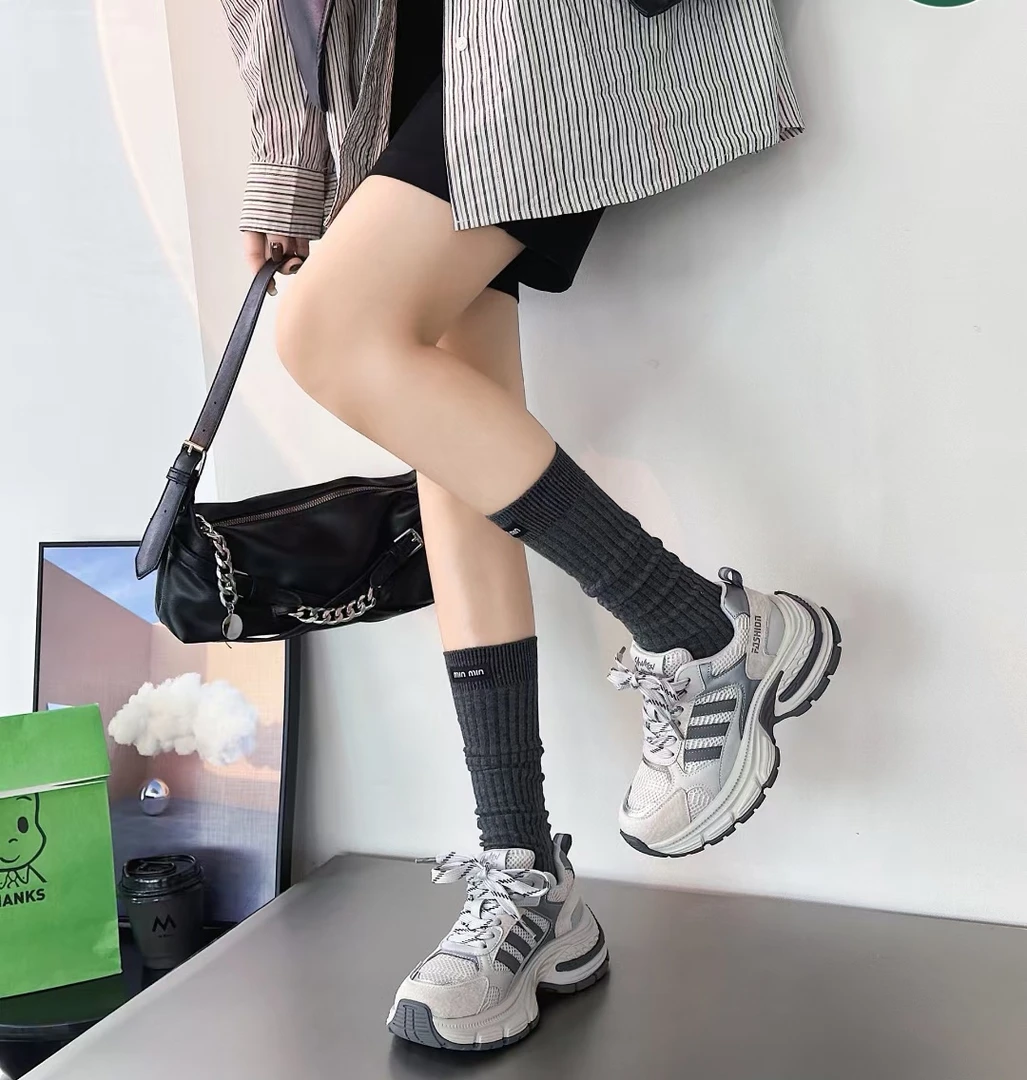 2025年春季潮流时尚透气百搭厚底时尚运动老爹鞋