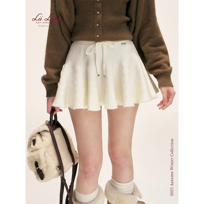 Liilou 慵懒休闲 廓形感 抽绳系带百褶大摆A字针织短半裙