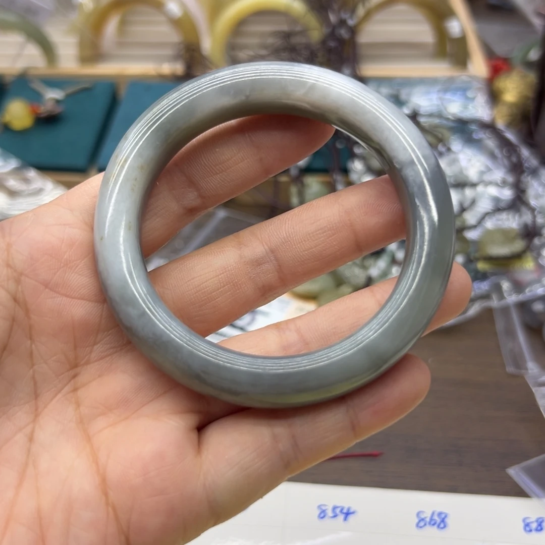 和田玉未镶嵌手镯57.9圈围820