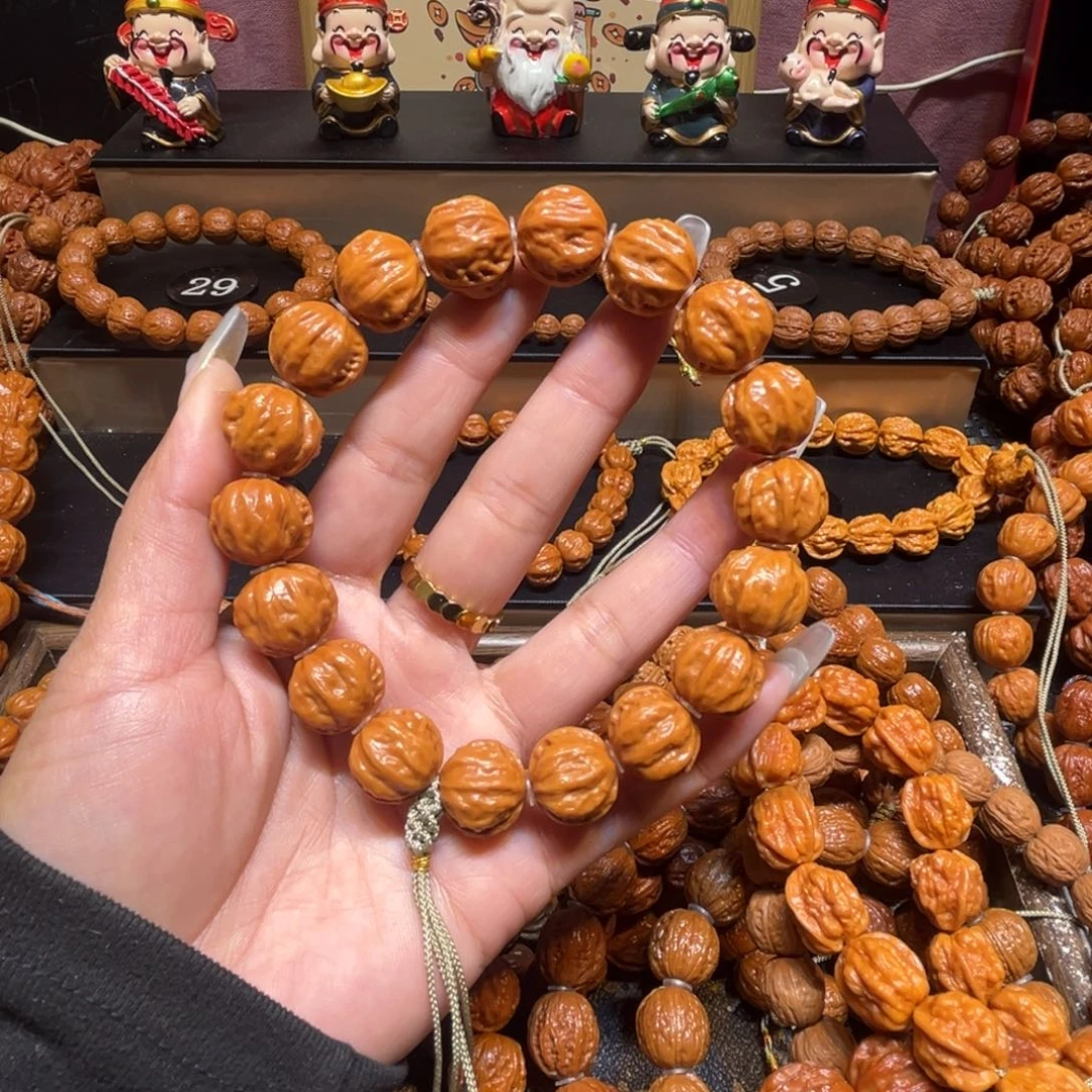 赵***飞手串文玩核桃精品