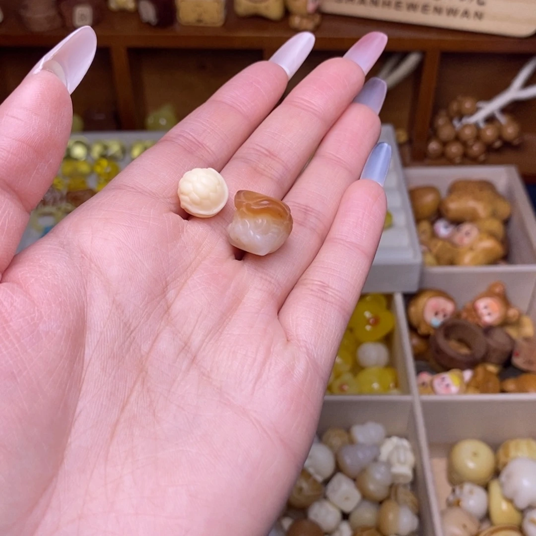 吊坠猴头核桃醒狮富甲