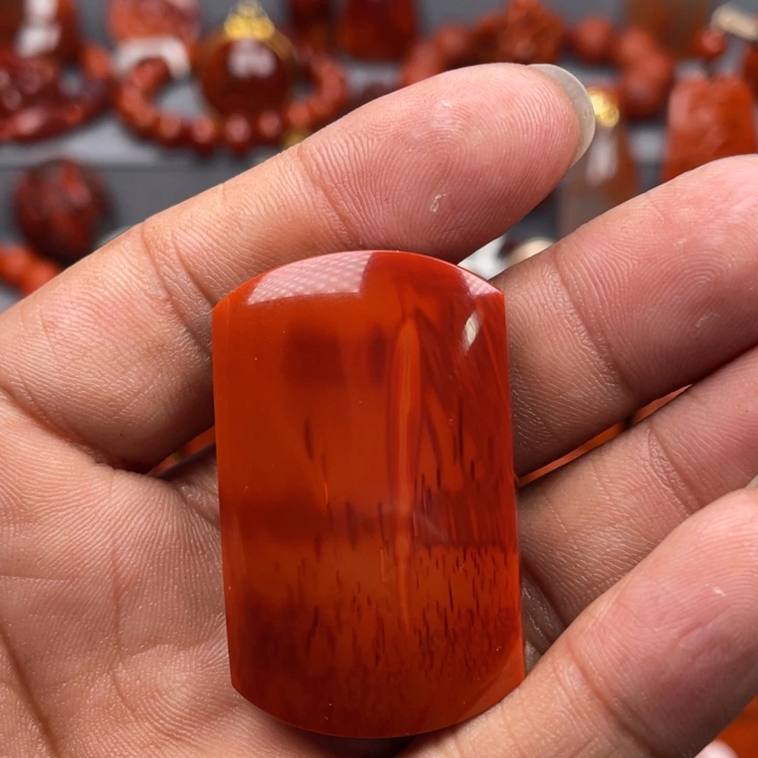 南红玛瑙未镶嵌珠宝奇石吊坠