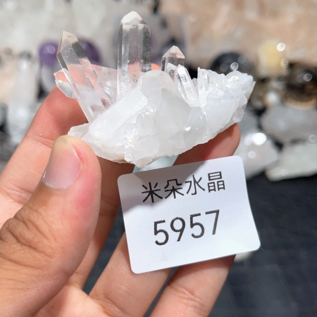 三***湾未镶嵌珠宝半成品水晶水晶