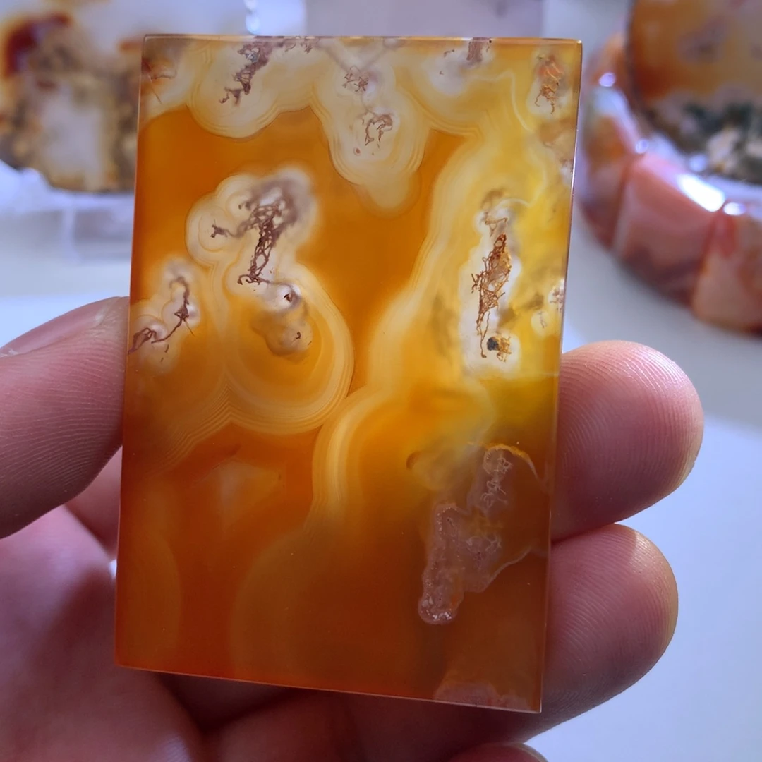 玛瑙/玉髓颈饰未镶嵌金*哥