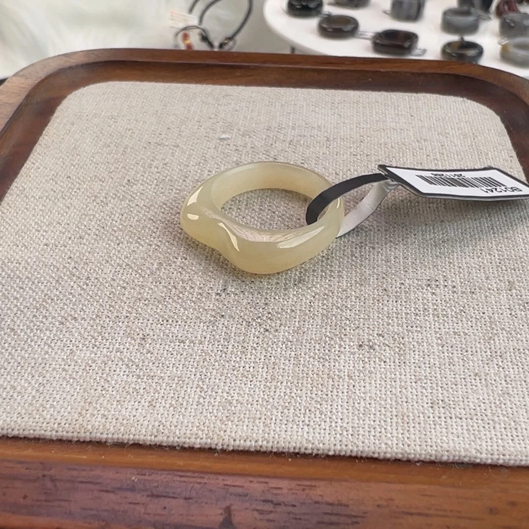 和田玉未镶嵌戒指w73粉糖猫耳17.1不退换