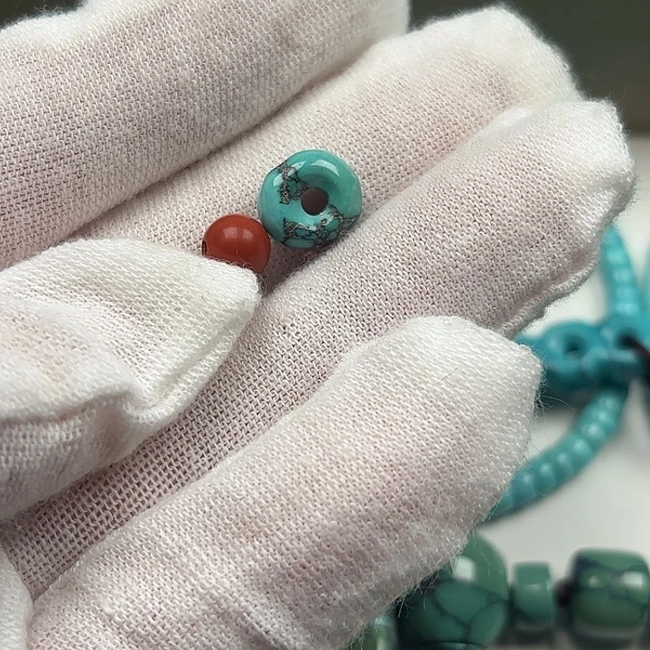 南红玛瑙未镶嵌珠宝奇石