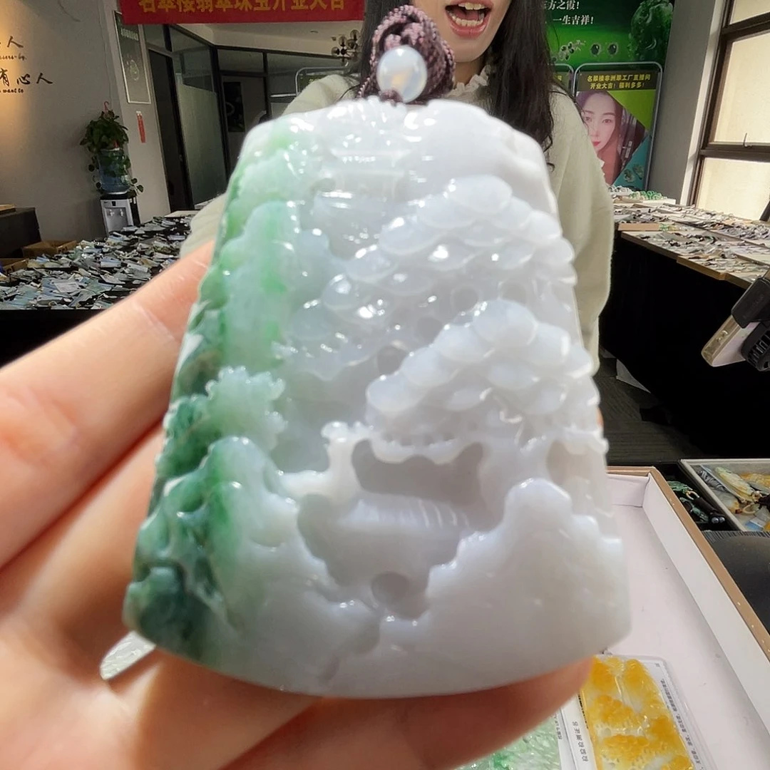 颈饰未镶嵌翡翠翡翠