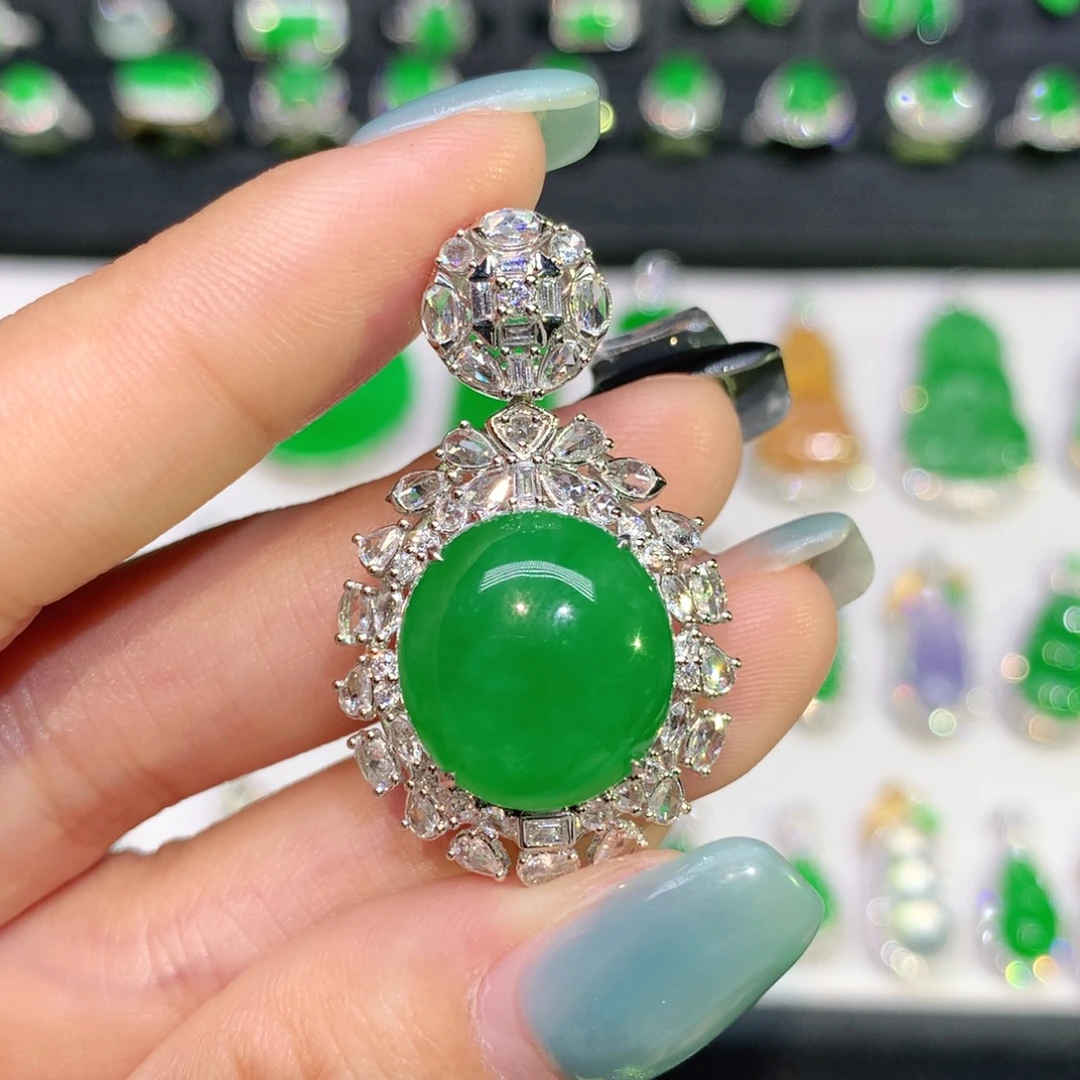 翡翠18K金镶嵌吊坠(不含链)