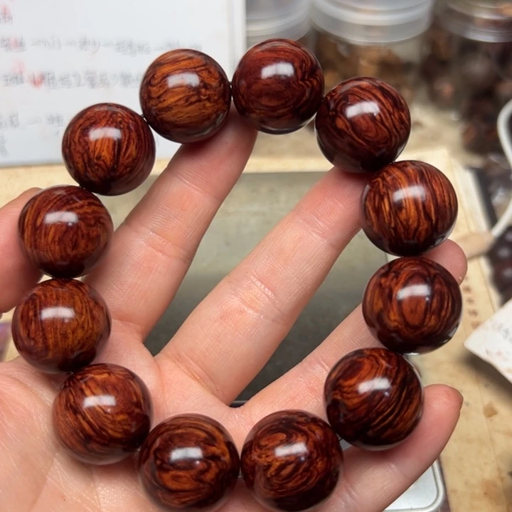 藤类海南红降20黑金底天花板