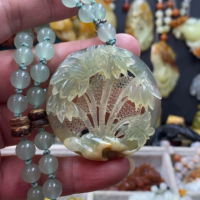 【闪购商品】蛇纹石玉吊坠未镶嵌