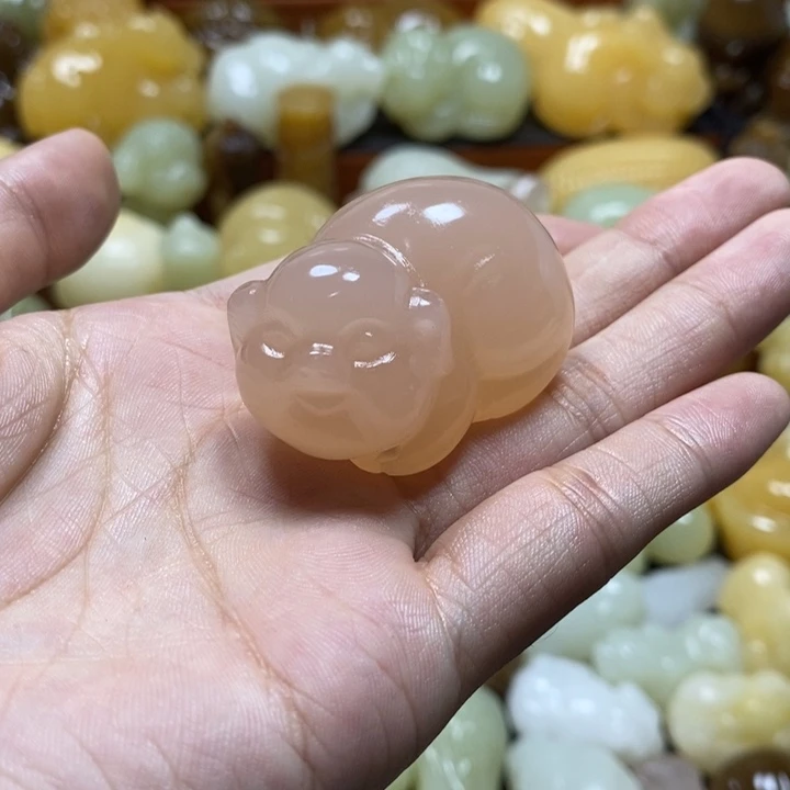 完全开放粉色猪猪