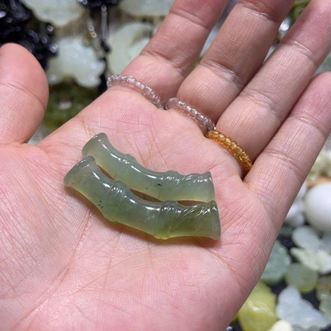 【闪购商品】岫玉颈饰未镶嵌M*m59吊坠