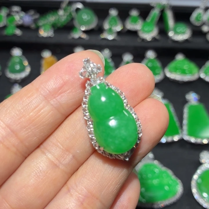 翡翠18K金镶嵌吊坠(不含链)翡翠