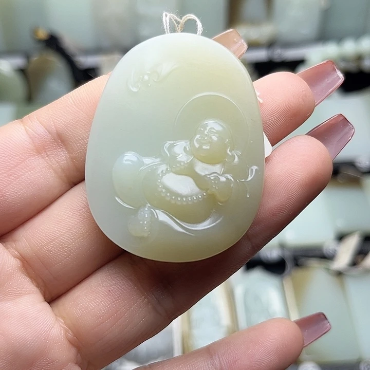 颈饰未镶嵌和田玉