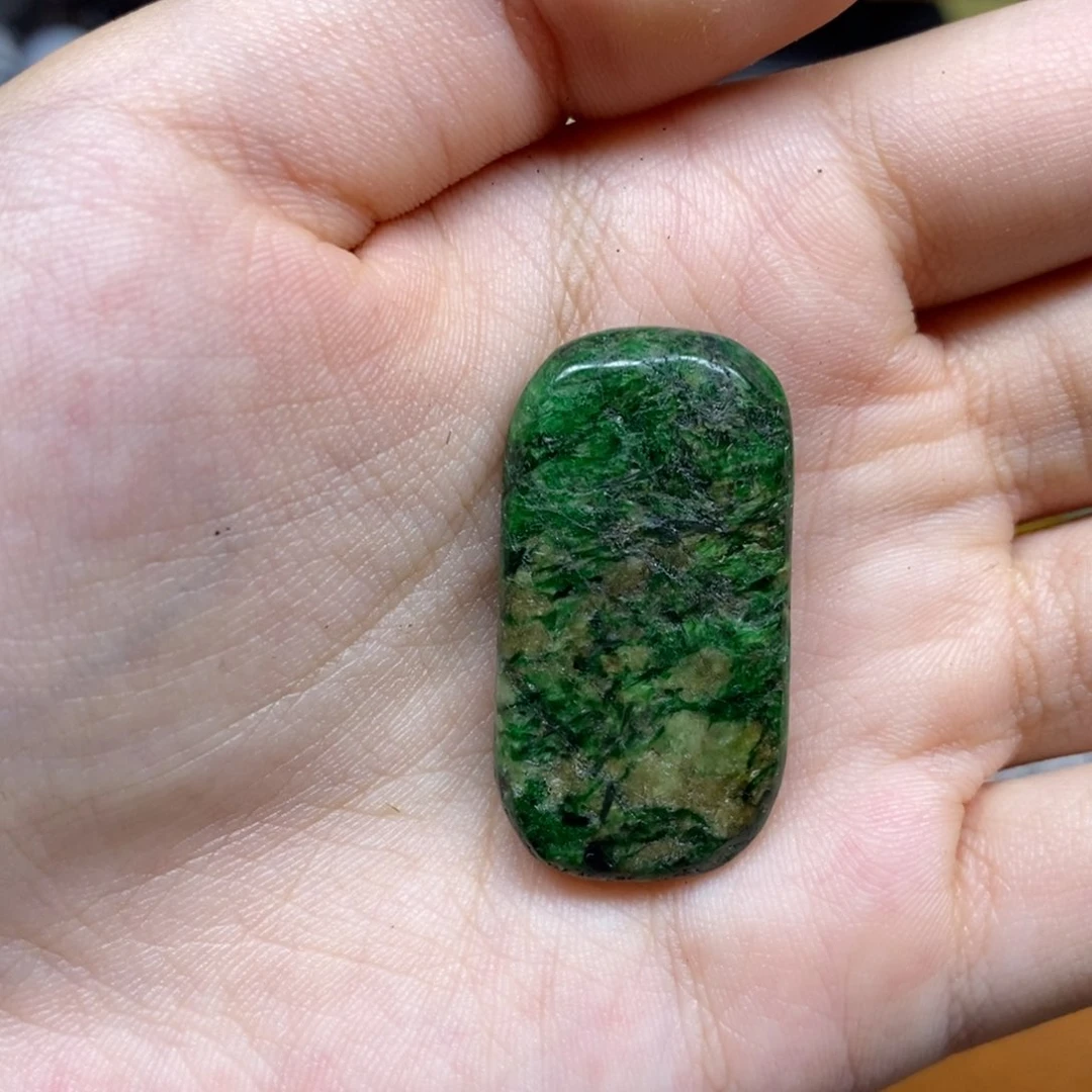 翡翠挂件未镶嵌天然