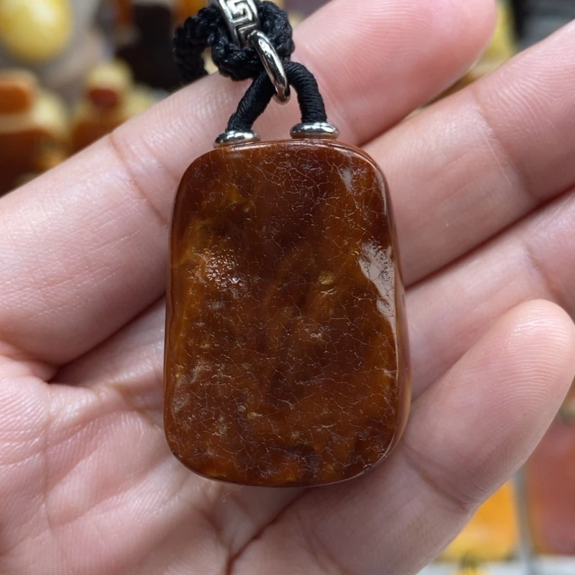 【闪购商品】琥珀颈饰未镶嵌