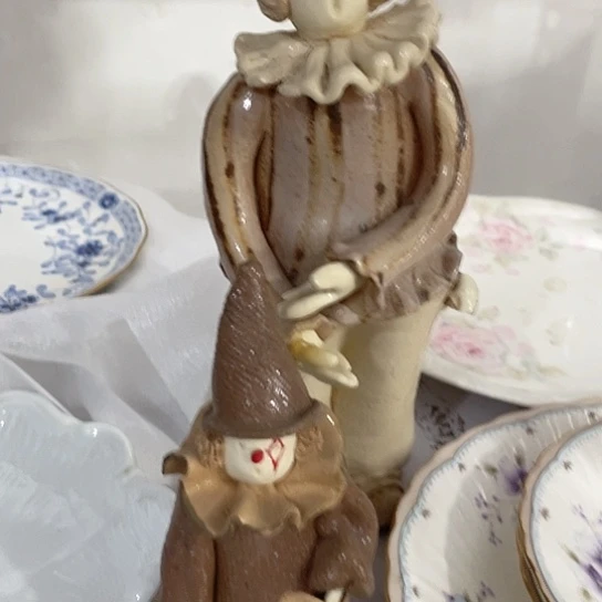 瓷器和陶瓷艺术的繁荣也有