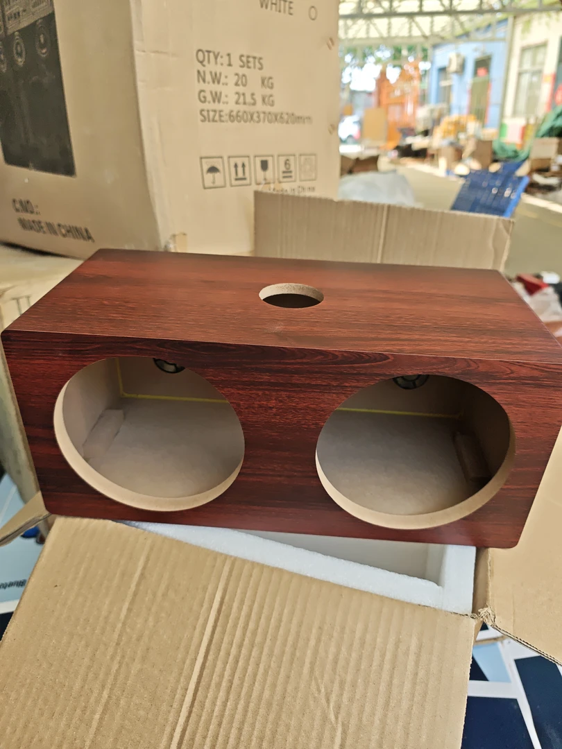 未拆封  双6.5寸带高音开口空箱音箱箱体一个的价格。