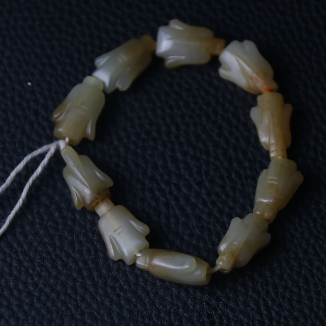TCWWA08100清晚和田白玉翁仲手串