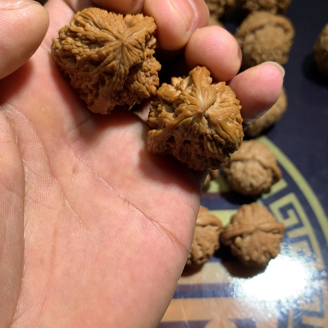 吊坠文玩核桃南疆石31