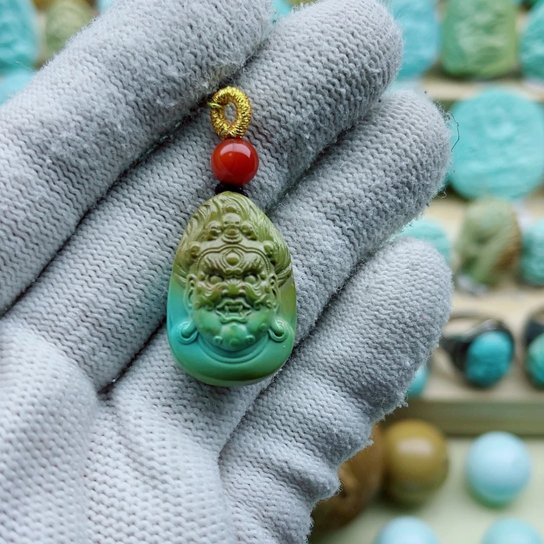 绿松石未镶嵌珠宝奇石