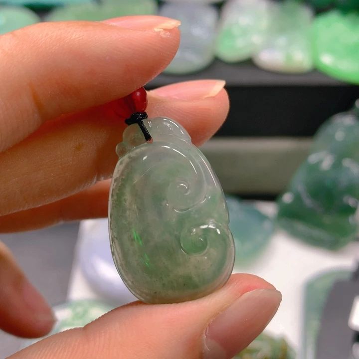 翡翠未镶嵌挂件翡翠