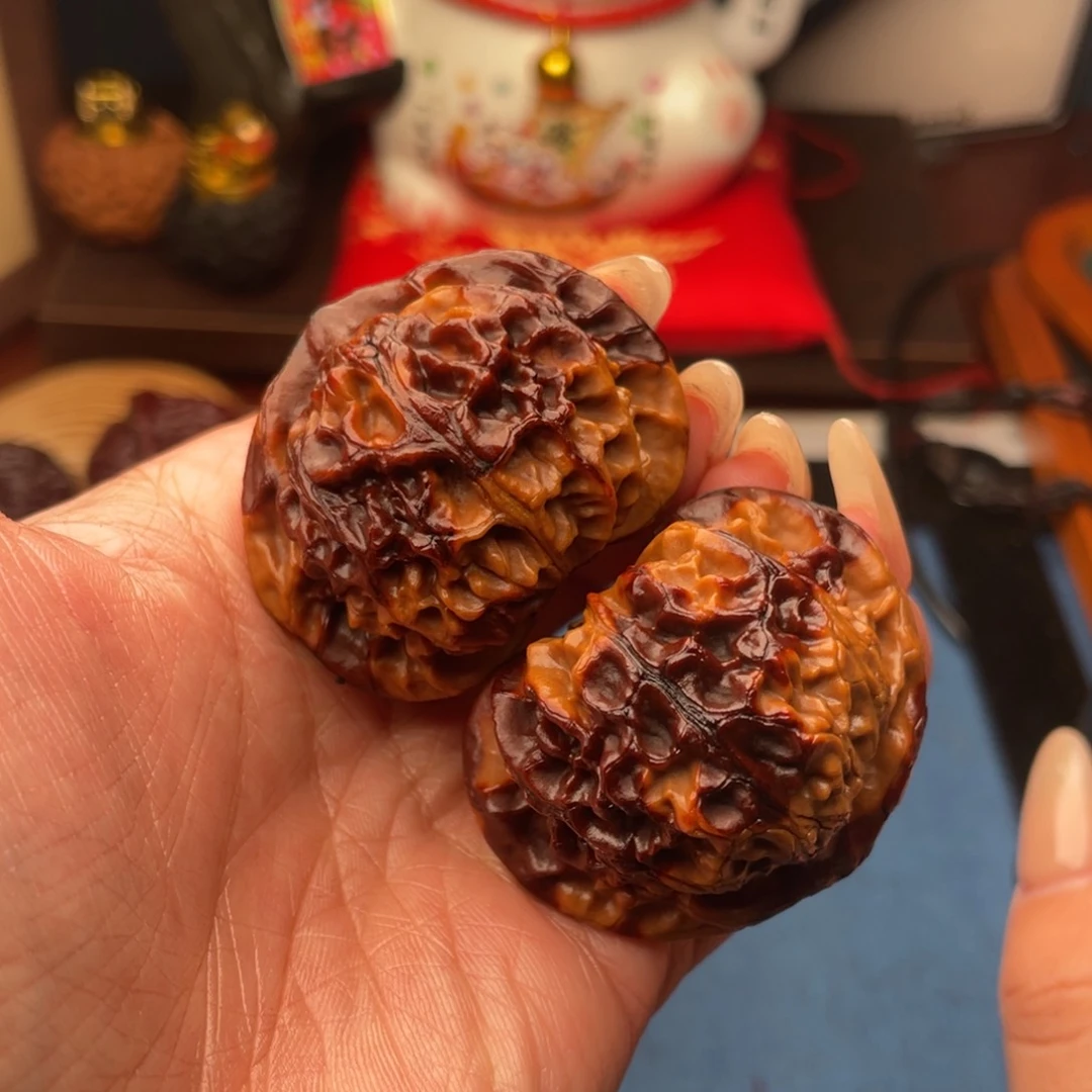 吊坠文玩核桃焦糖灯