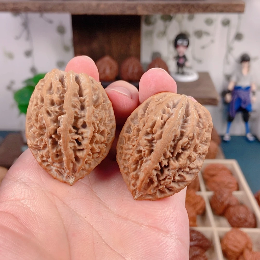 吊坠文玩核桃61¥¥水晶蚂蚁