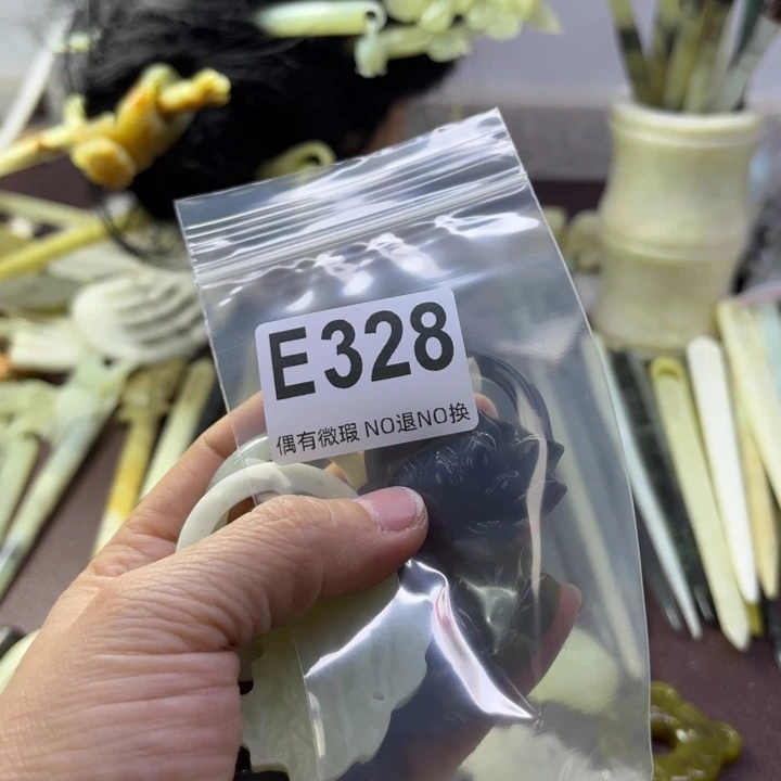 蛇纹石玉发饰合金冰*