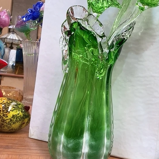 琉璃花瓶高34厘米口径12厘米