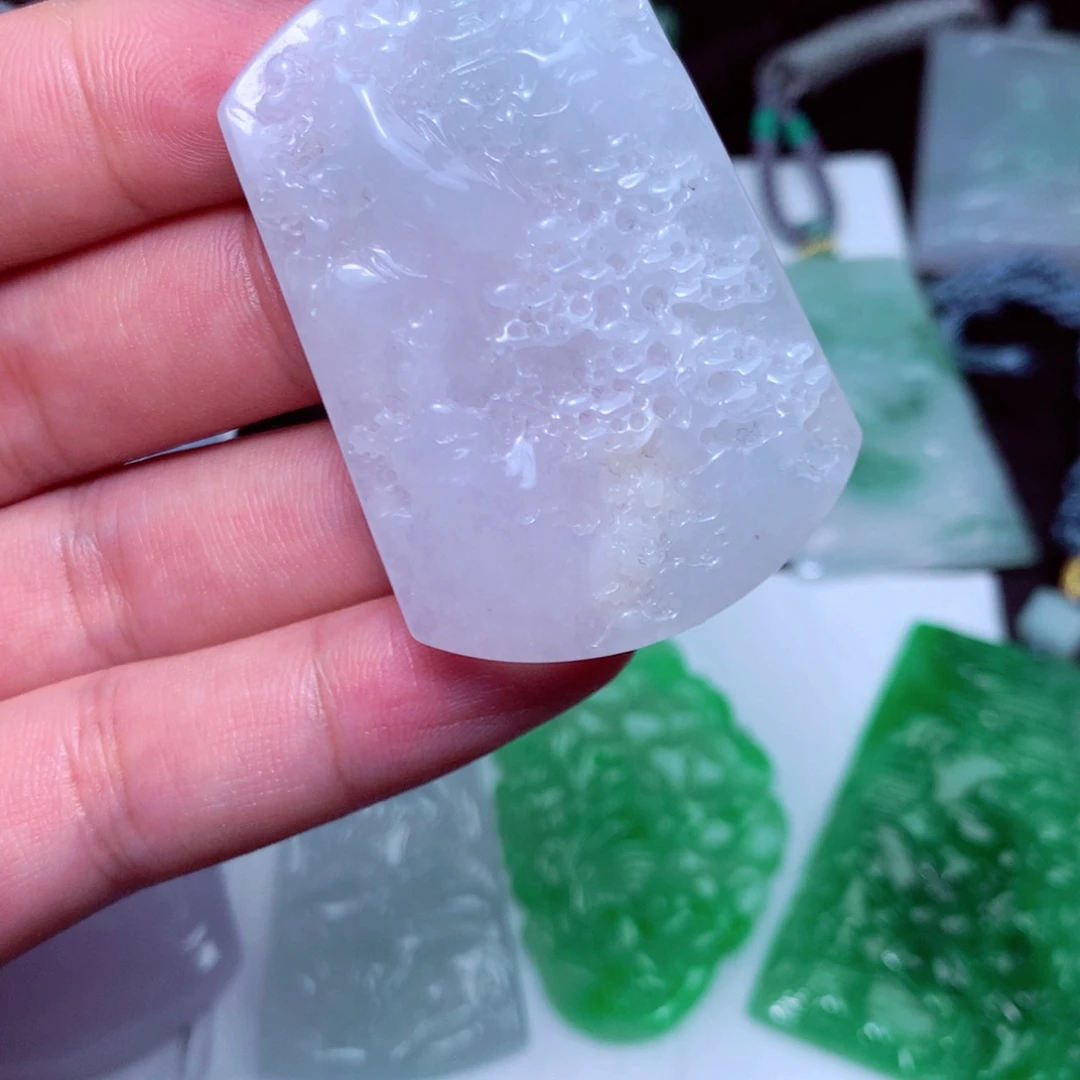 颈饰未镶嵌翡翠天然A货翡翠