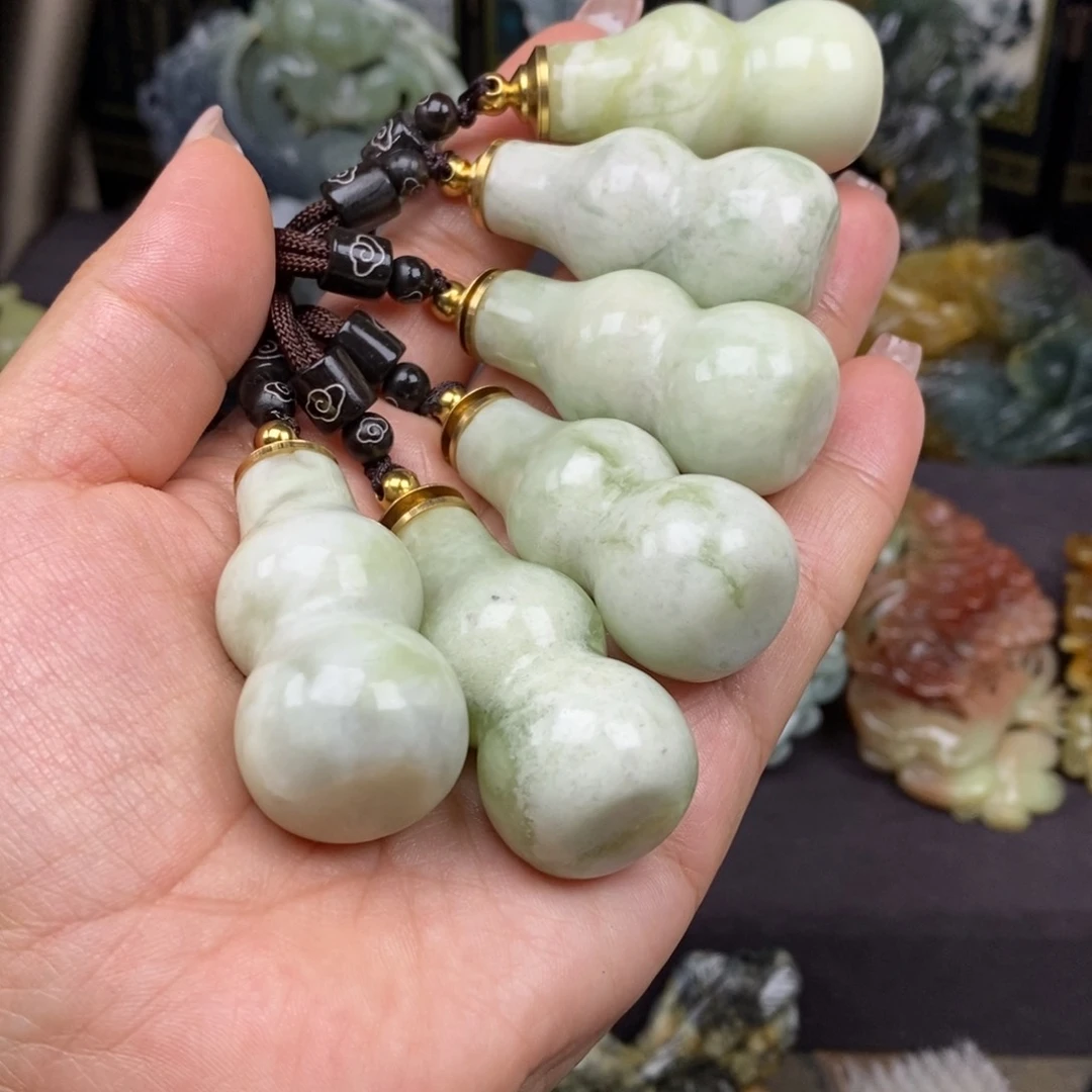 蛇纹石玉未镶嵌吊坠(赠链)*️****