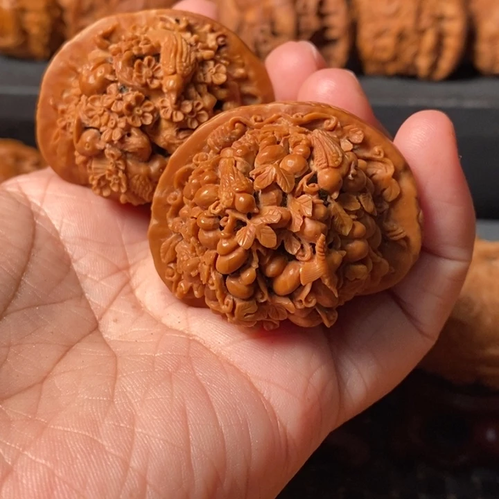 品***生把件文玩核桃多宝