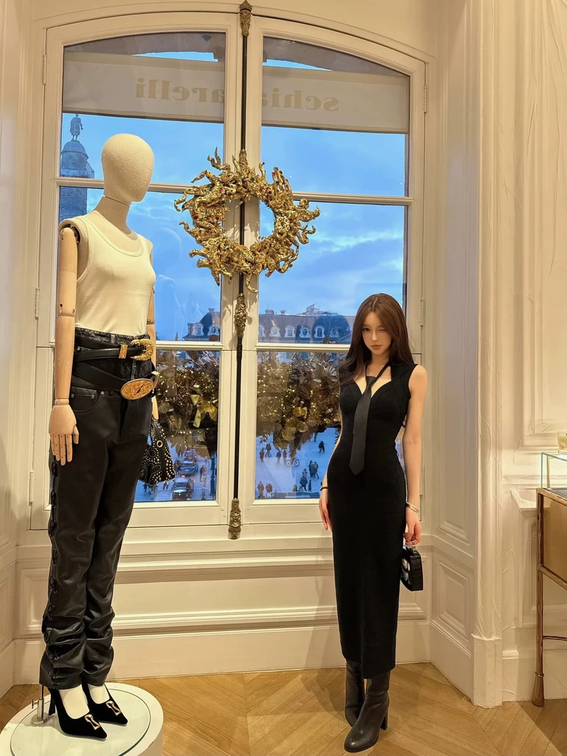 法式高级感气质宽松毛毛外套女2026秋冬新款高腰显瘦连衣裙两件套