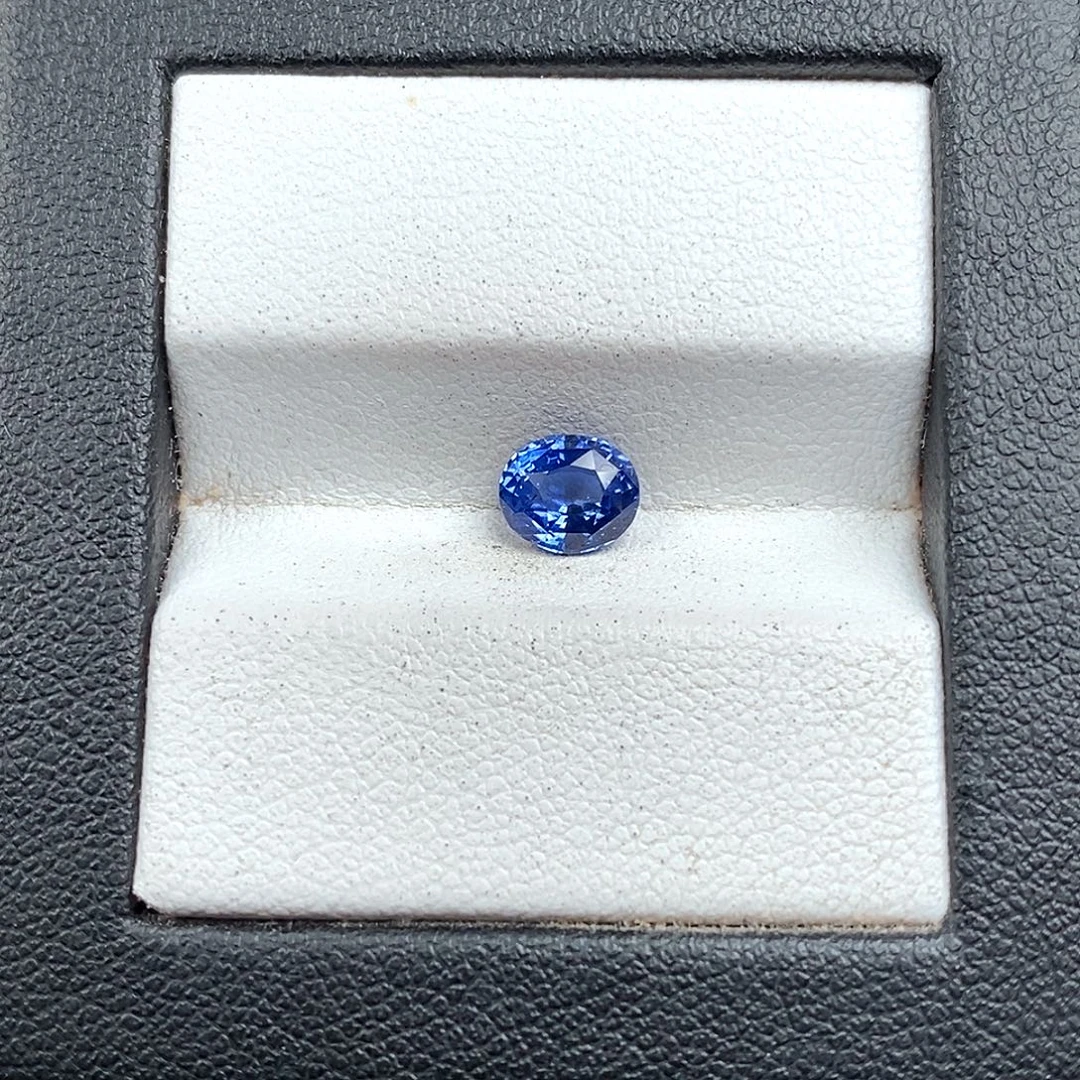 蓝宝石裸石1.05ct天然