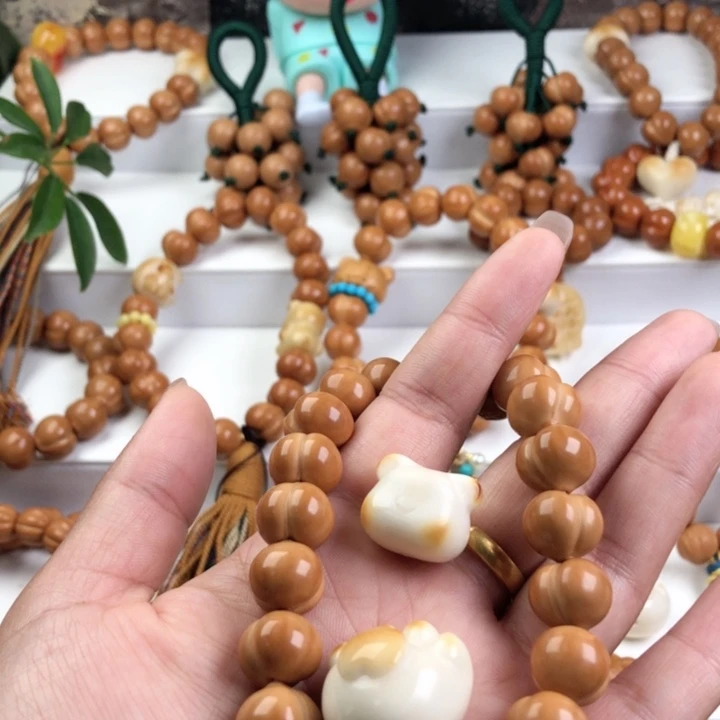 手串/手链核桃?****柯基
